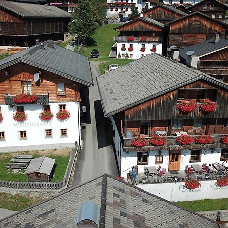 Weberstube Weberhaus Zollhaus Zollstoeckl Apartment Obertilliach Exterior foto